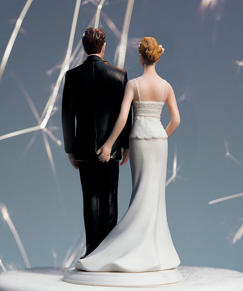 Wedding-cake-toppers-funny-bride-groom-love-pinch.full