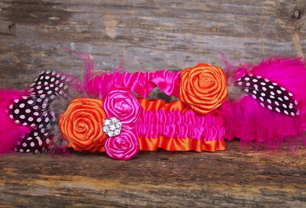 Neon-wedding-garter.full