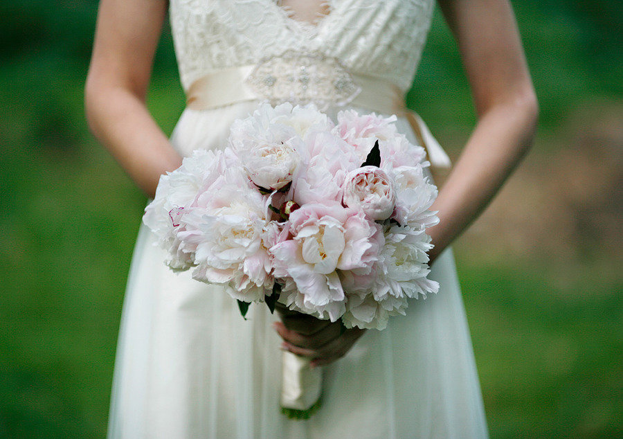 Romantic-spring-wedding-outdoor-venue-ivory-light-pink-peony-bridal-bouquet.full
