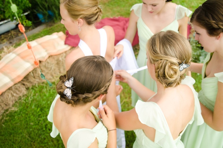 Romantic-outdoor-wedding-spring-wedding-inspiration-romantic-hairstyles-bridesmaids.full