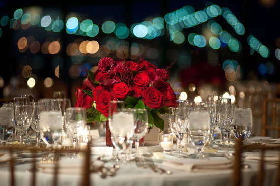 photo of 15 stunning wedding flower centerpieces