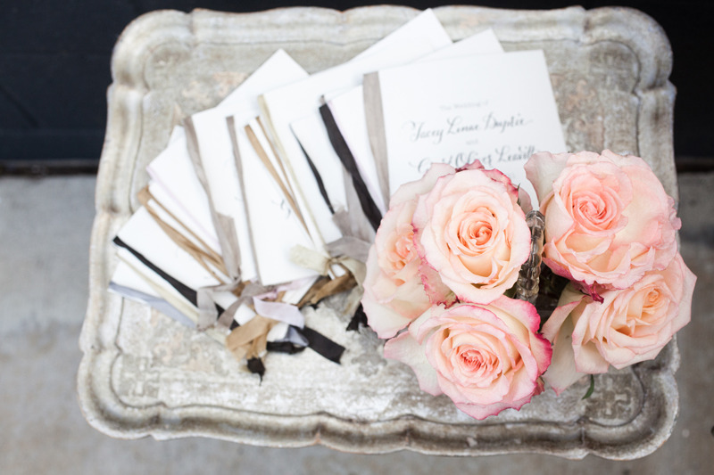 Elegant-real-wedding-outdoor-venue-light-peach-roses.full