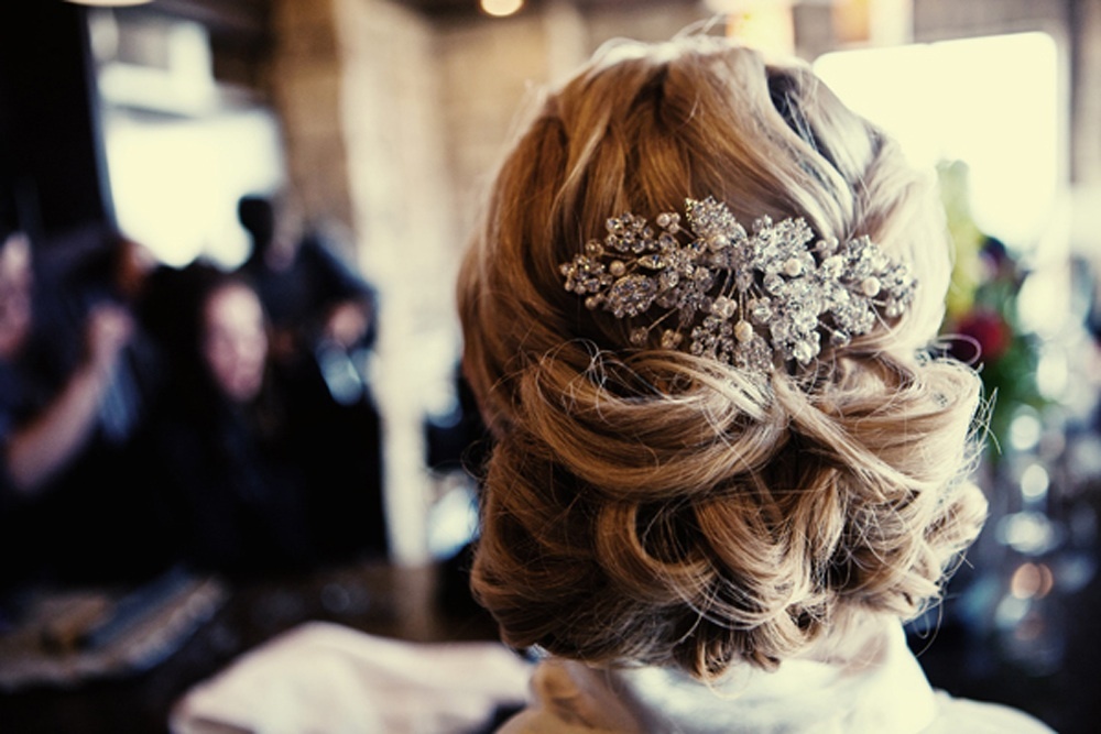 Real-wedding-chic-wedding-hairstyle-all-up-with-embellished-comb.full