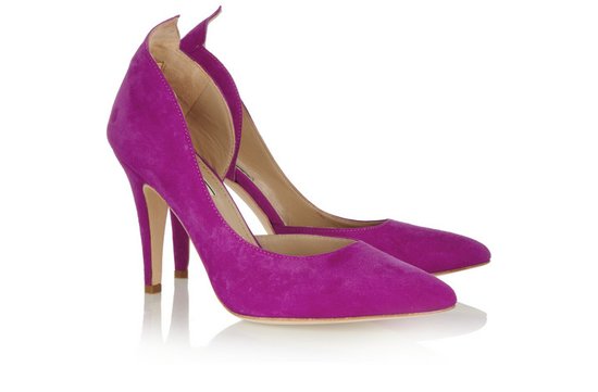 photo of Fuschia suede pumps