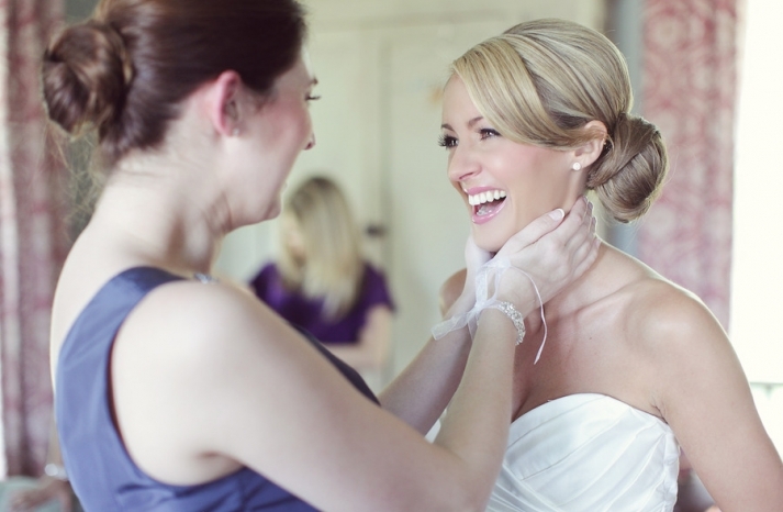 Wedding-hair-inspiration-sleek-bridal-bun.full