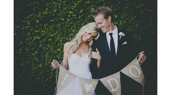 photo of Burlap Decor for Your Rustic Chic Wedding
