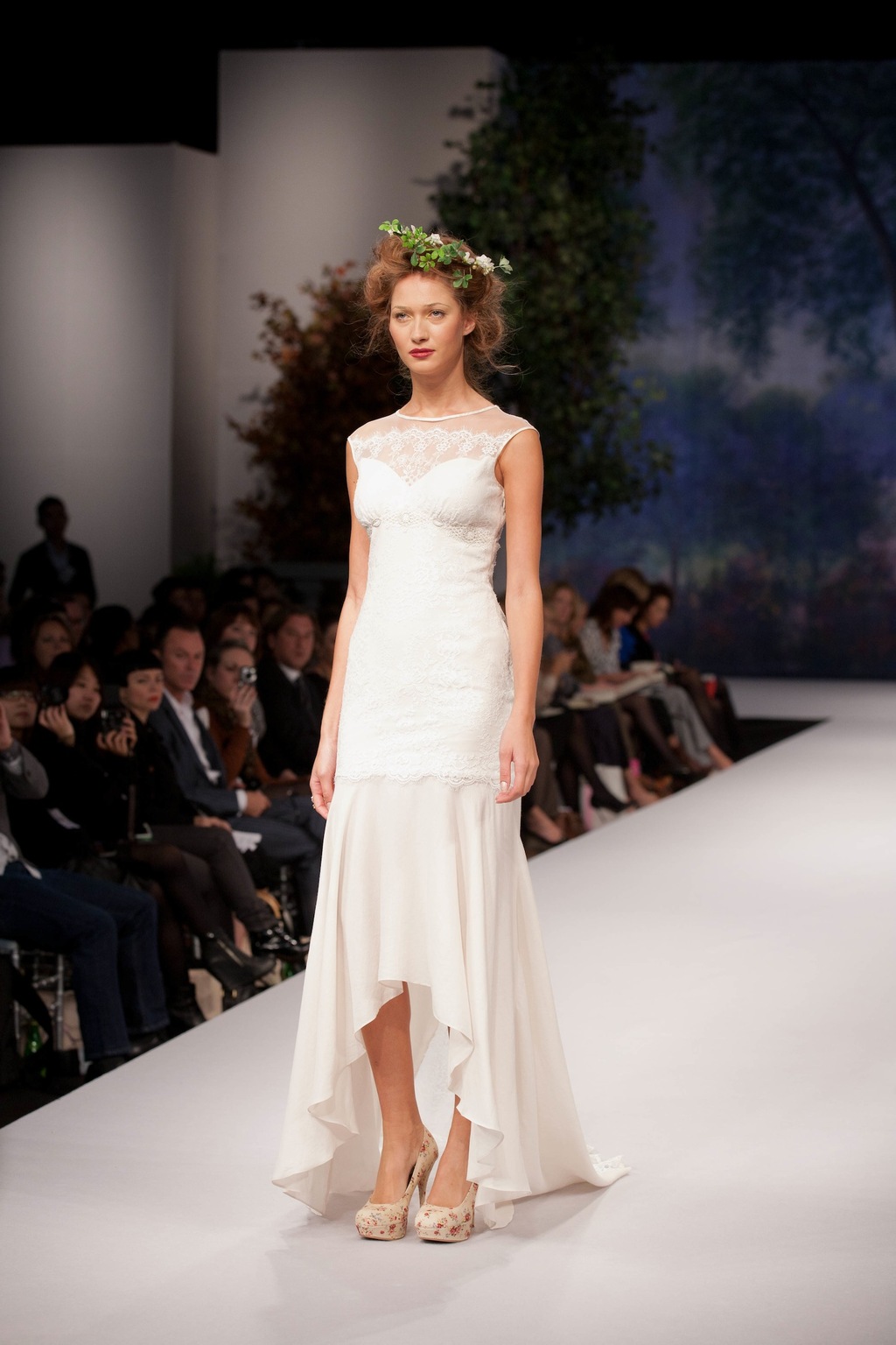 Spring_2012_wedding_dress_claire_pettibone_sophie.full