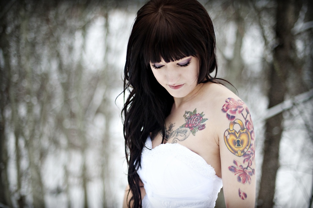 Winter-wedding-shoot-bride-wears-white-wedding-dress-hair-all-down.full
