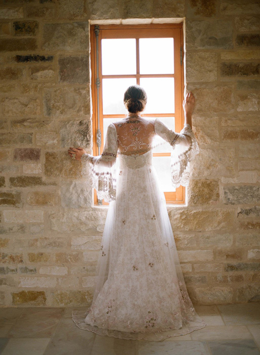 photo of Claire Pettibone