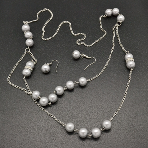 photo of AngelsJewelryFashionista