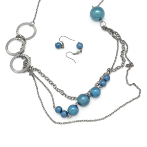 photo of AngelsJewelryFashionista