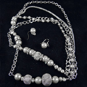 photo of AngelsJewelryFashionista