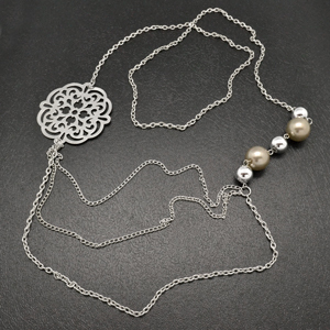 photo of AngelsJewelryFashionista