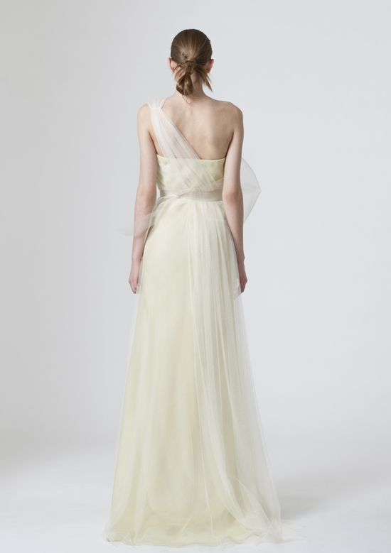 photo of Spring 2010 Look 2