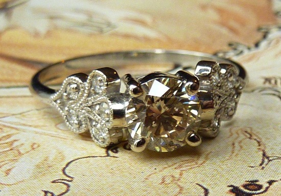 photo of Kate Szabone Jewellery