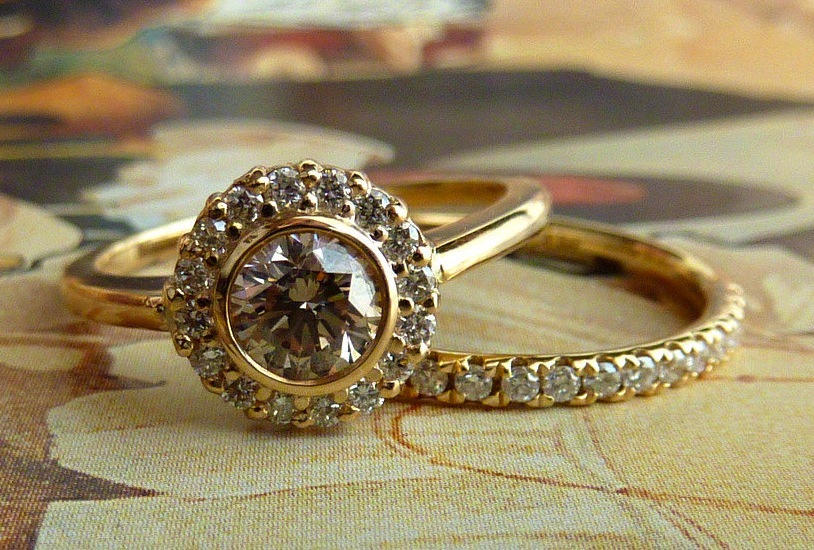 Unique-engagement-rings-wedding-bands-on-etsy-yellow-gold-bezel-set.full