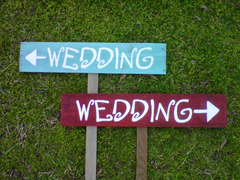Handmade-wedding-signs-from-etsy-personalized-wedding-ideas-wedding-twice.full