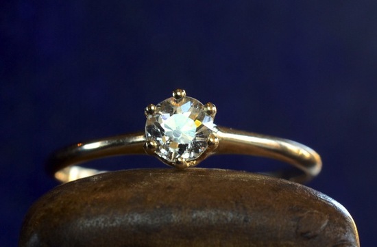 antique engagement ring for vintage brides simple setting