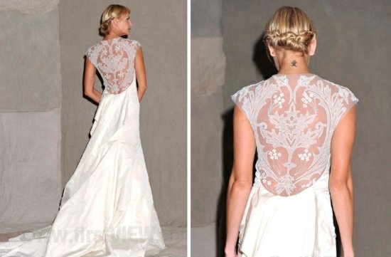 photo of 2013 Wedding Dresses with Stunning Statement Backs