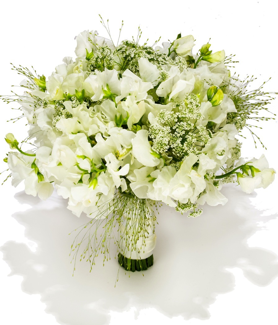 Beach-wedding-flowers-white-green-ivory.full