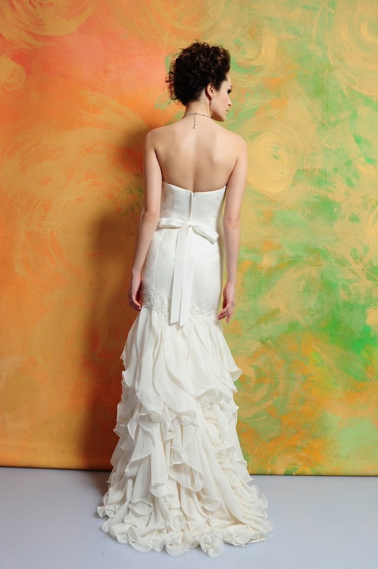 photo of 1400 Dress