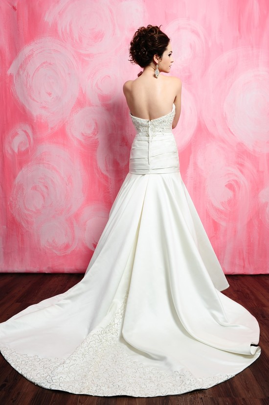 photo of 5129 Dress