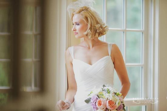 photo of The Many Sides of a Gorgeous Vintage Bride