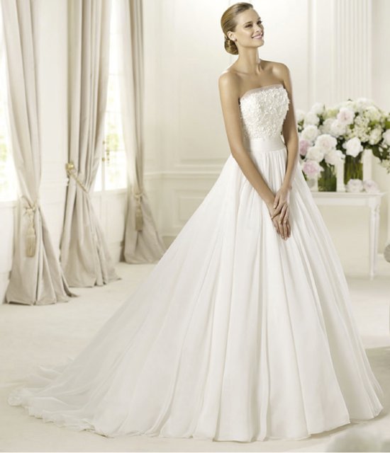 photo of Pronovias