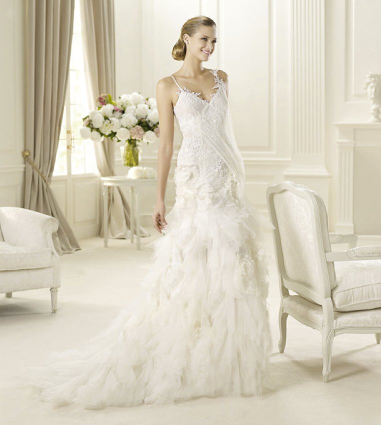 2013-wedding-dress-pronovias-glamour-collection-bridal-gowns-guinda.full
