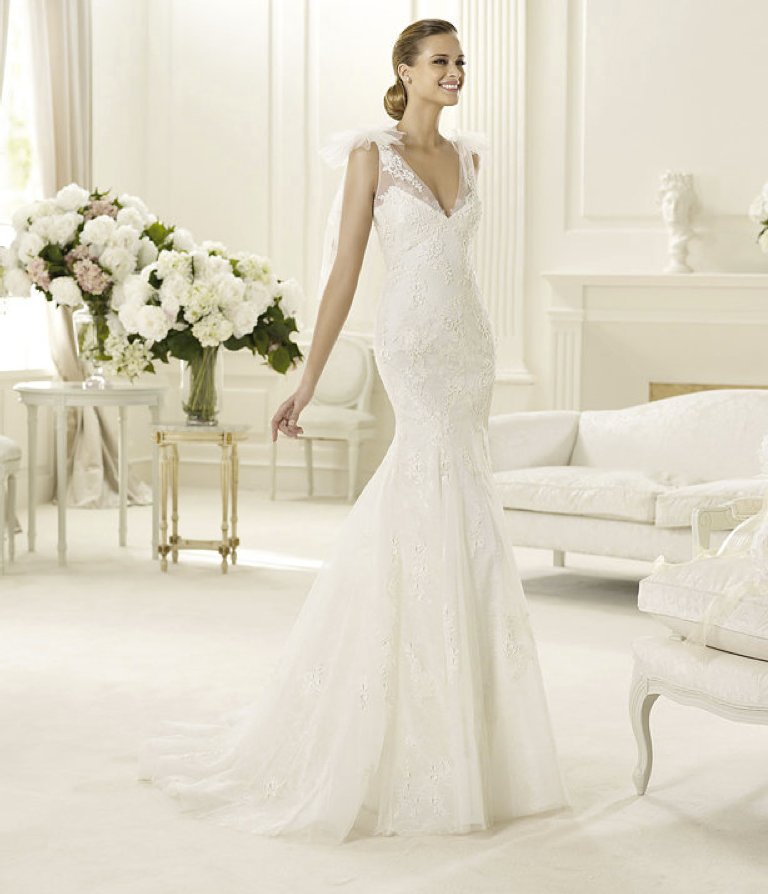Spring-2013-wedding-dress-manuel-mota-for-pronovias-bridal-gowns-2.full