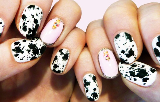 photo of wedding worthy manicures for the fashion forward bride black white with gold