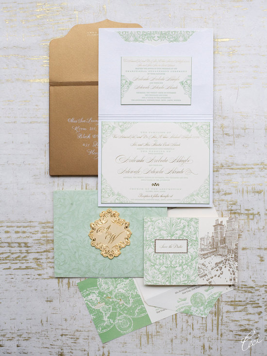 photo of Exquisite Gold and Green