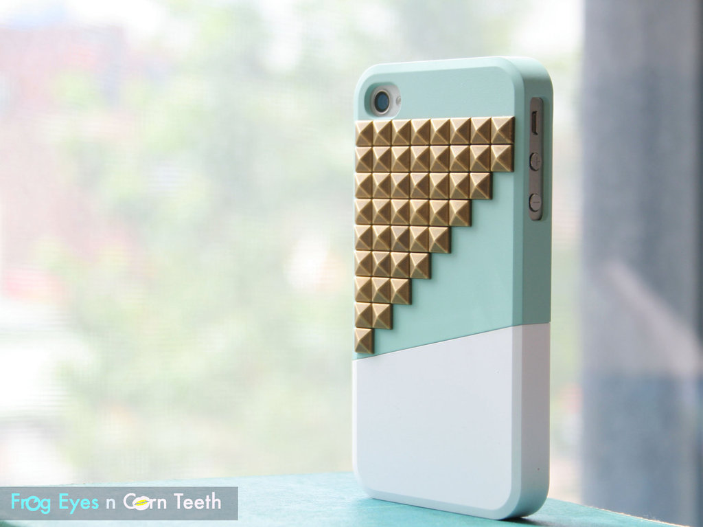 Favorite-iphone-cases-for-brides-modern-tech-weddings-mint-white-with-studs.full