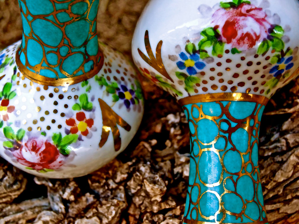 Weddings-by-style-parisian-romance-wedding-decor-inspiration-french-vases.full